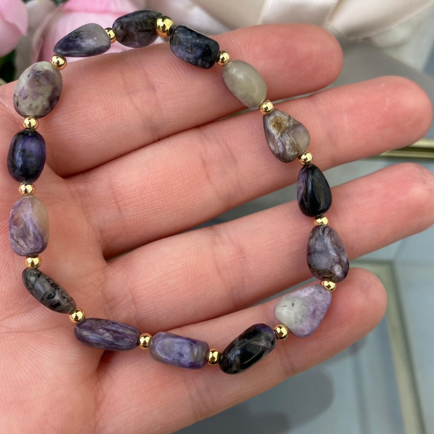 Charoite bracelet (Charoite)