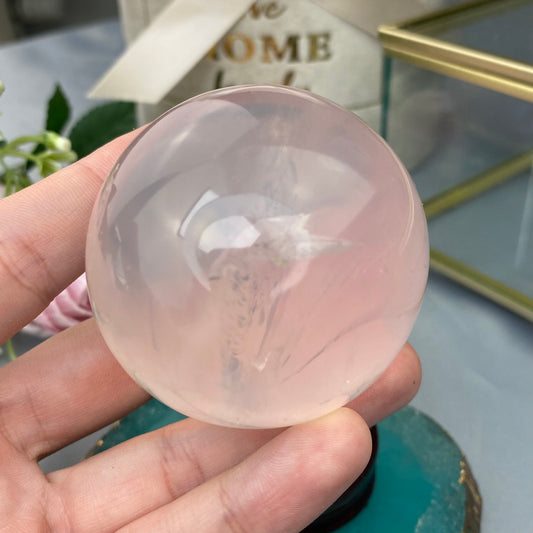 Rose Quartz sphere (Rose Quartz 5.2cm, 223g.)