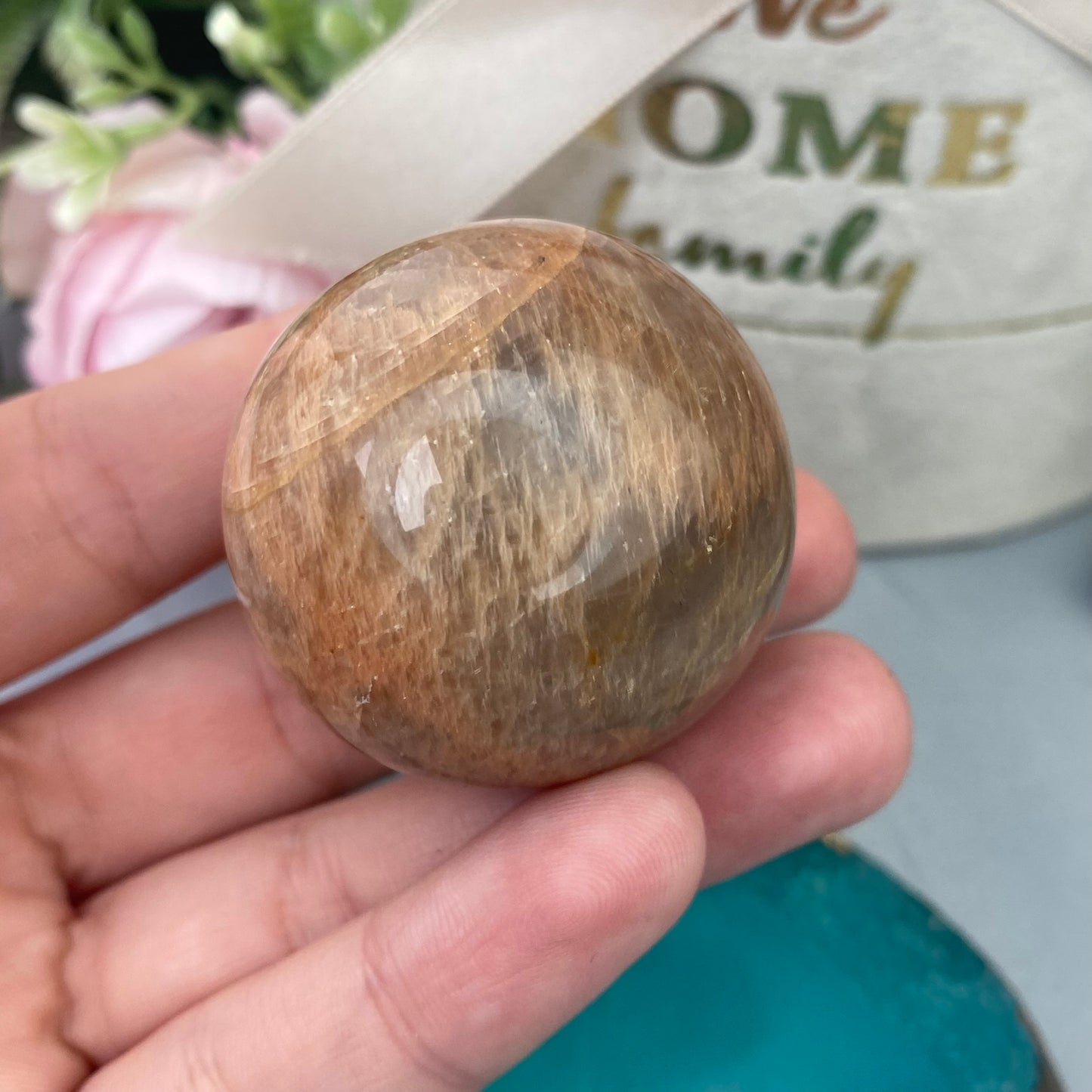 Sunstone sphere (4cm, 88g.)