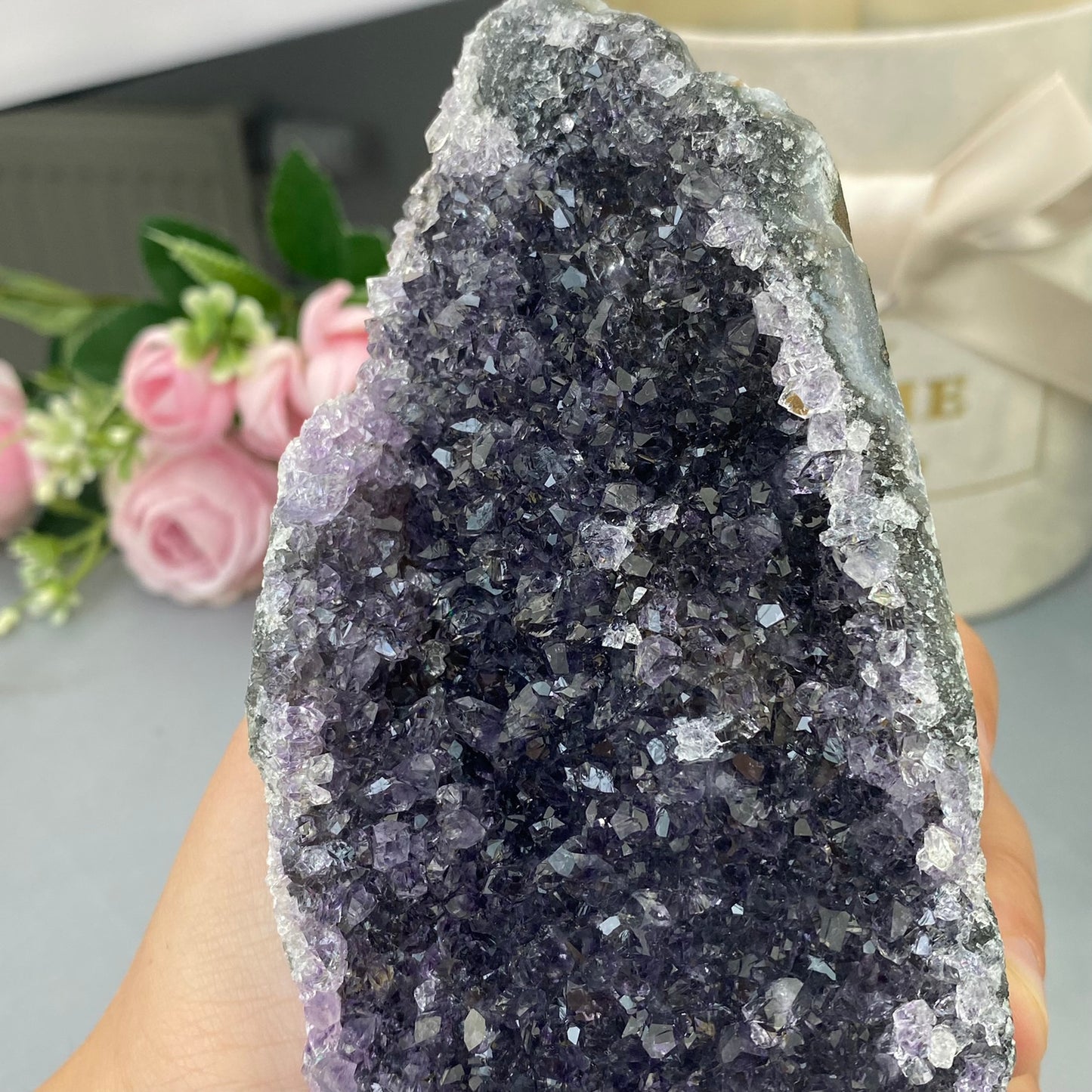 Amethyst druse (Amethyst 1108g.)