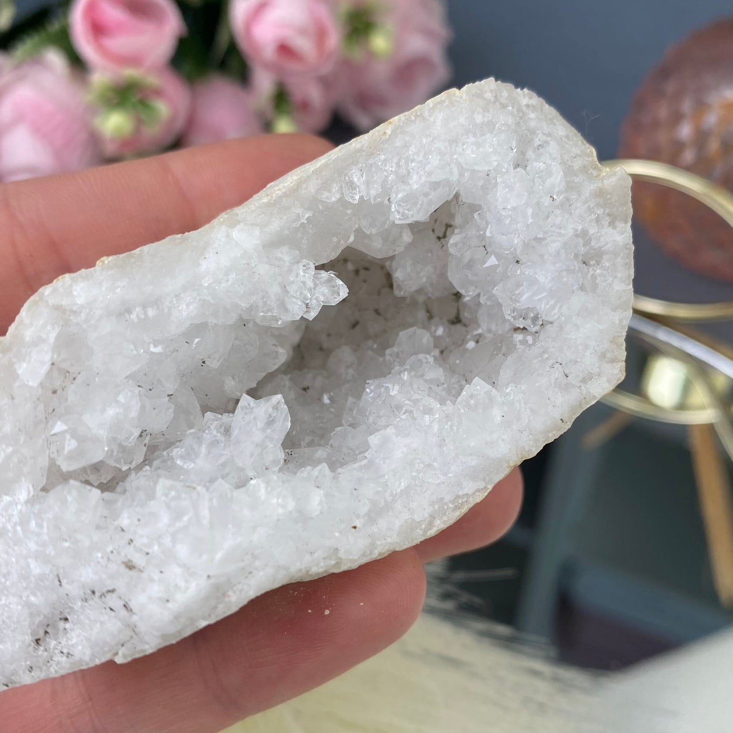 Quartz geode (Quartz 159g.)