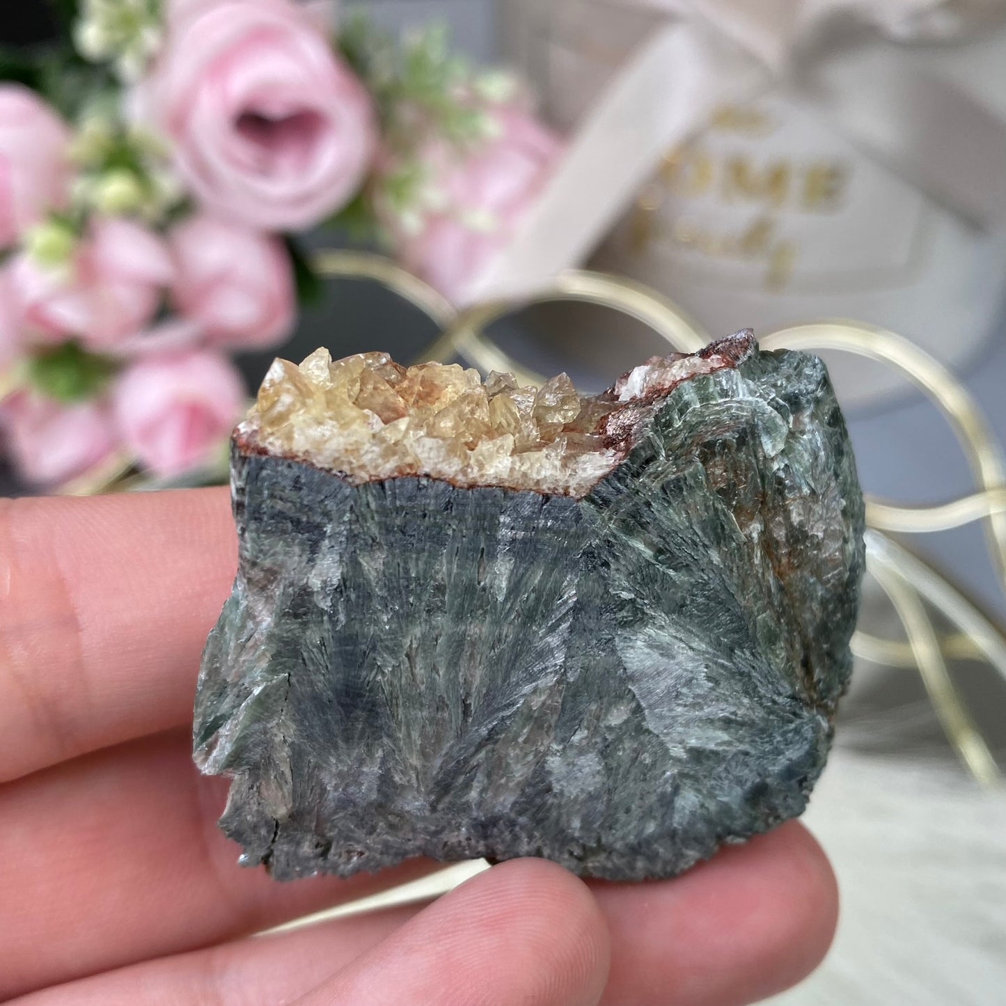 Seraphinite with Calcite (40 g.)