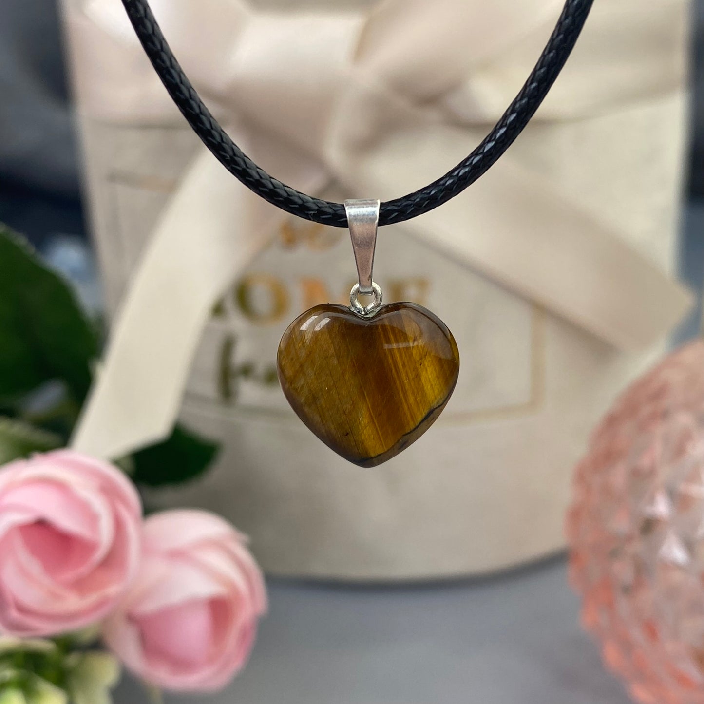 Tiger's Eye pendant "Heart"