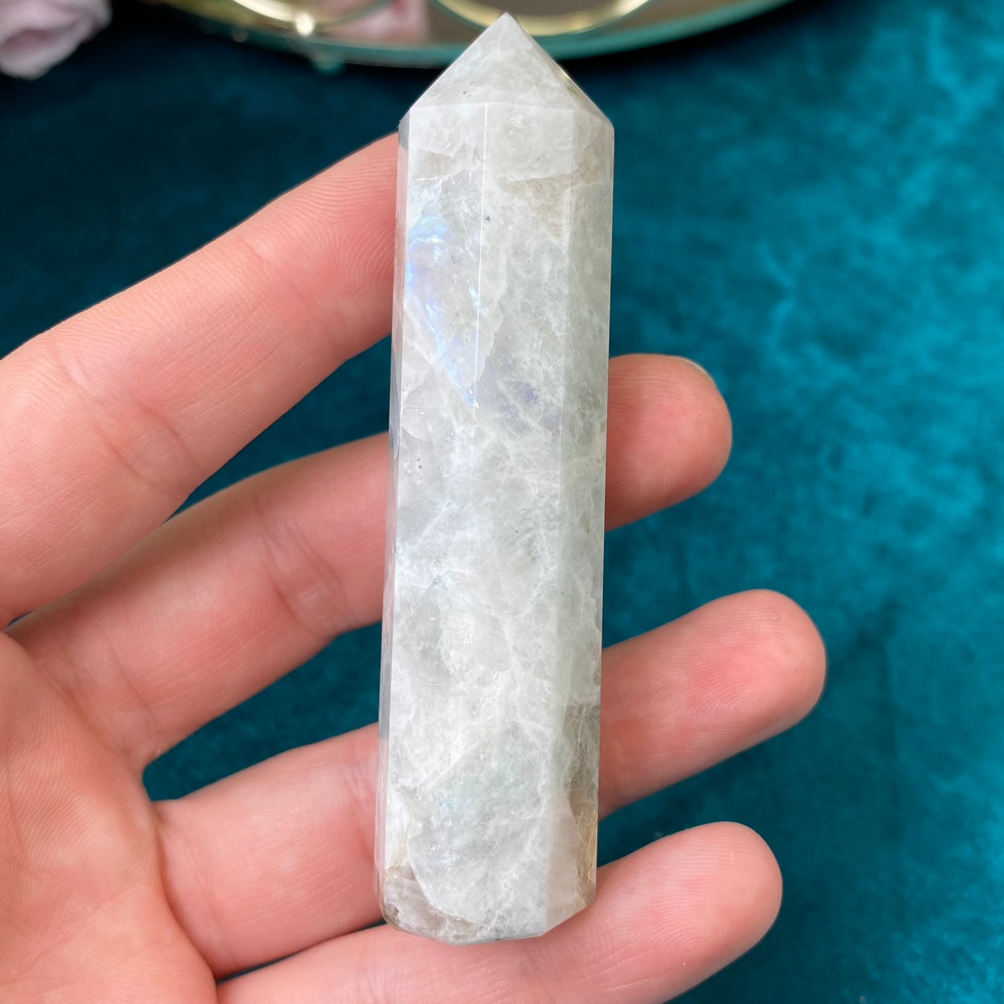 Natural Moonstone tower 60g.