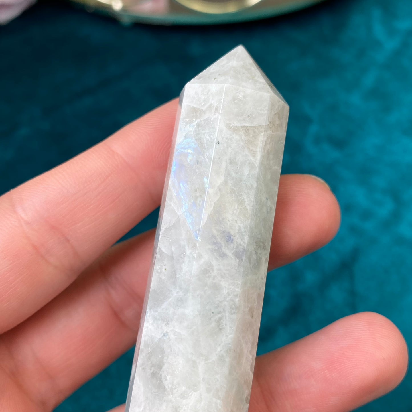 Natural Moonstone tower 60g.