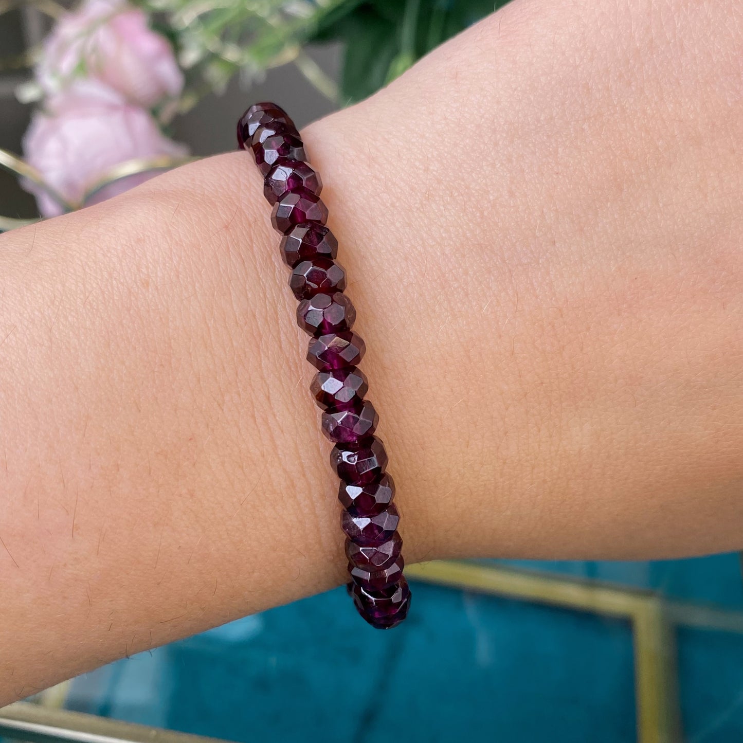 Garnet bracelet (Garnet, 4x6mm. For strength, purposefulness and courage.)