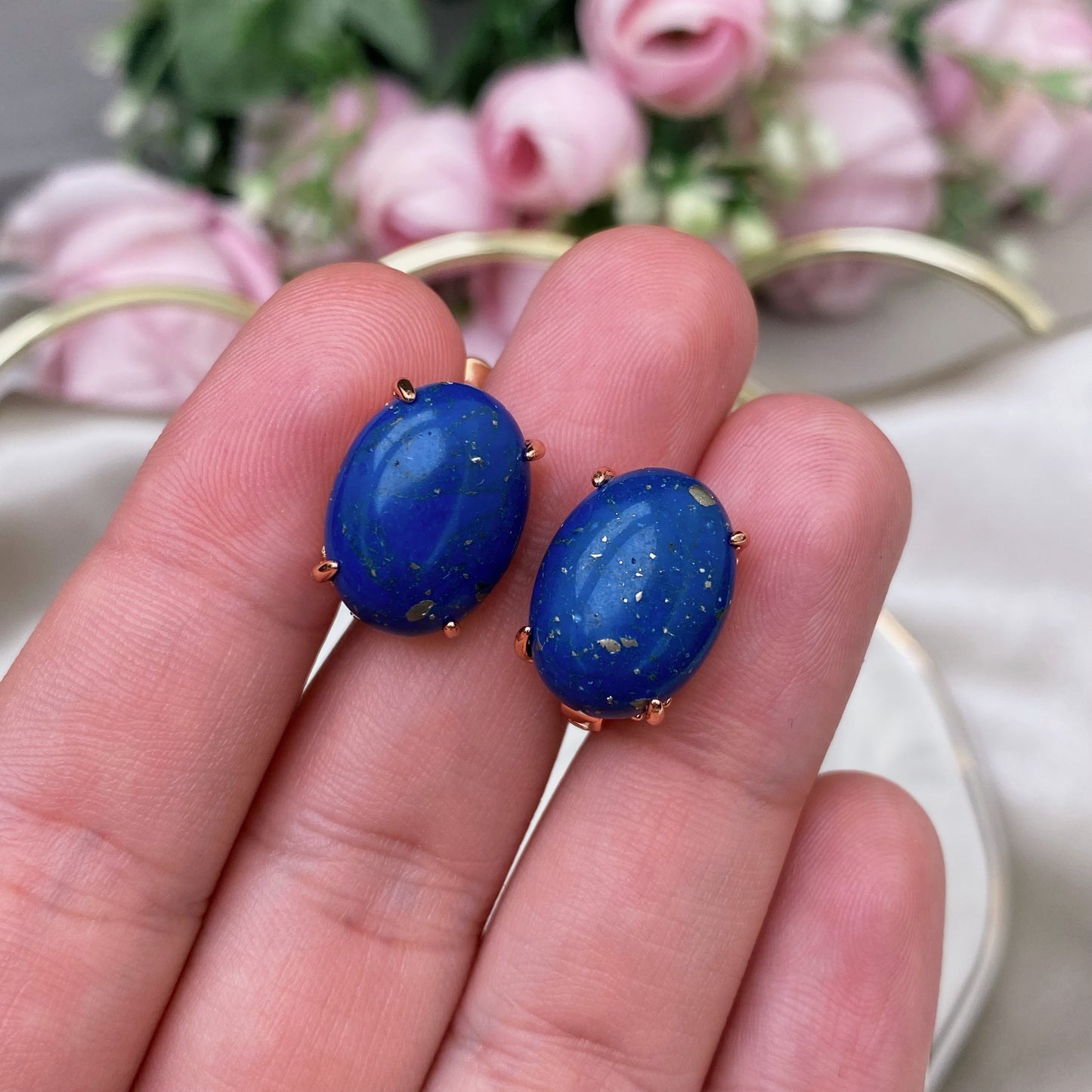 Lazurite earrings (Lazurite tinted)