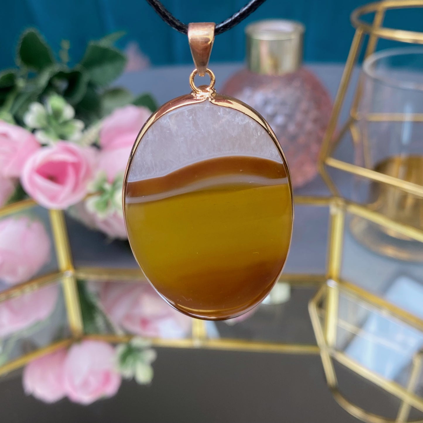 Agate pendant