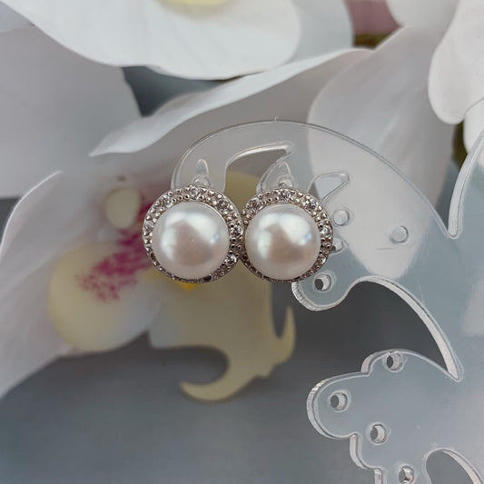 River Pearl earrings