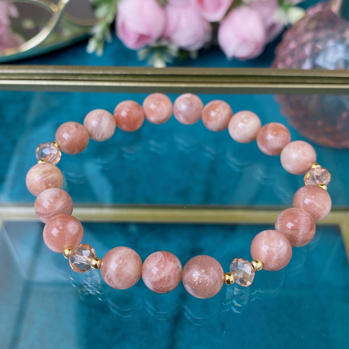 Sunstone bracelet (Sunstone, 8mm.For positive energy, love and good vibes.)